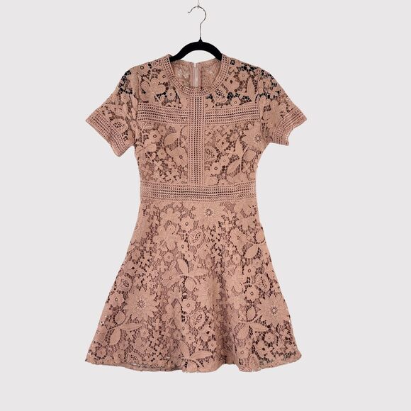 Chicwish Womens Dress Beige Floral Lace Mini Short Sleeve A Line Boho Small - Picture 1 of 11